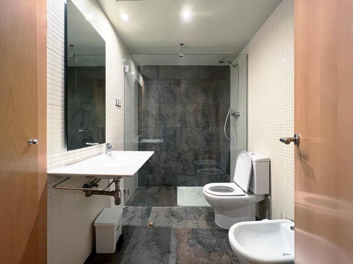 Stay U-Nique Apartments Venecuela Barcelona Ngoại thất bức ảnh