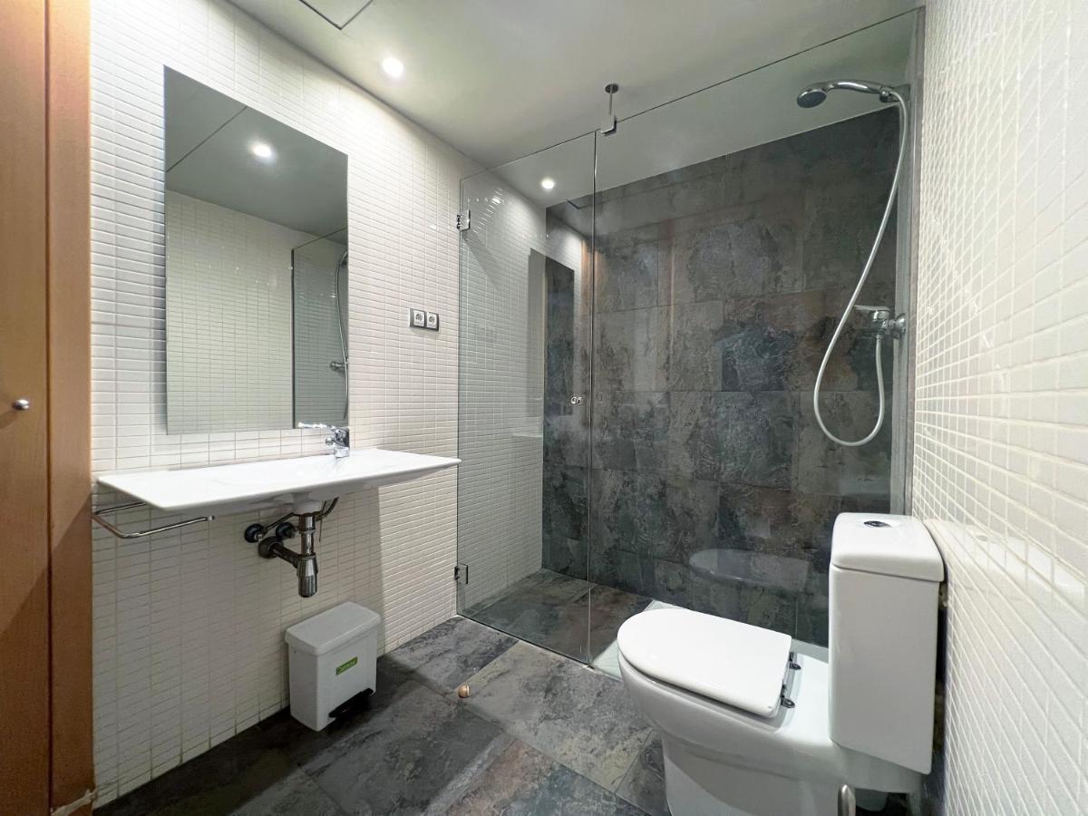 Stay U-Nique Apartments Venecuela Barcelona Ngoại thất bức ảnh